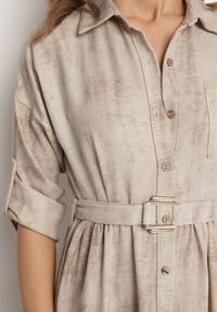 Born2be - Beżowa Sukienka o Koszulowym Kroju z Paskiem z Klamrą Evelmio. Okazja: na co dzień. Typ kołnierza: kołnierzyk klasyczny. Kolor: beżowy. Materiał: jeans. Długość rękawa: długi rękaw. Typ sukienki: koszulowe. Styl: klasyczny, casual, elegancki #4