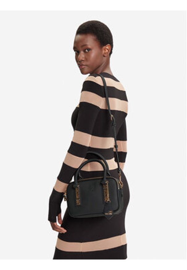 Love Moschino - LOVE MOSCHINO Torebka JC4295PP1NL1500A Czarny. Kolor: czarny. Materiał: skórzane
