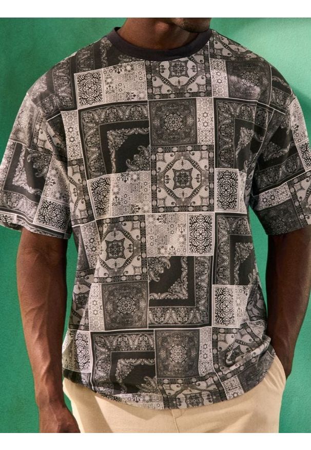 Sinsay - Koszulka z orientalnym wzorem - wielobarwny