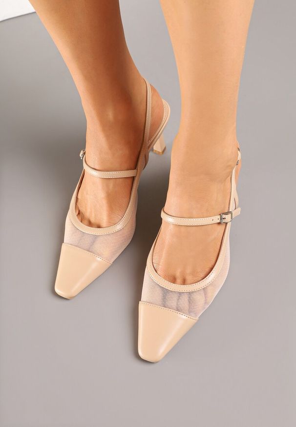 Renee - Beżowe Sandały na Szpilce Slingback z Transparentną Cholewką Eviralli. Nosek buta: szpiczasty. Zapięcie: sprzączka. Kolor: beżowy. Materiał: jeans. Obcas: na szpilce. Styl: elegancki, wizytowy, klasyczny. Wysokość obcasa: średni