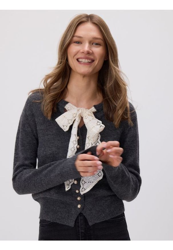 Reserved - Kardigan z wiązaniem - ciemnoszary. Kolor: szary. Materiał: dzianina