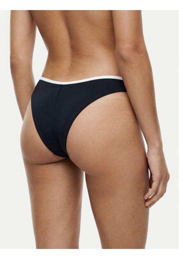 Guess Dół od bikini E6GO19 MC04R Czarny. Kolor: czarny. Materiał: syntetyk