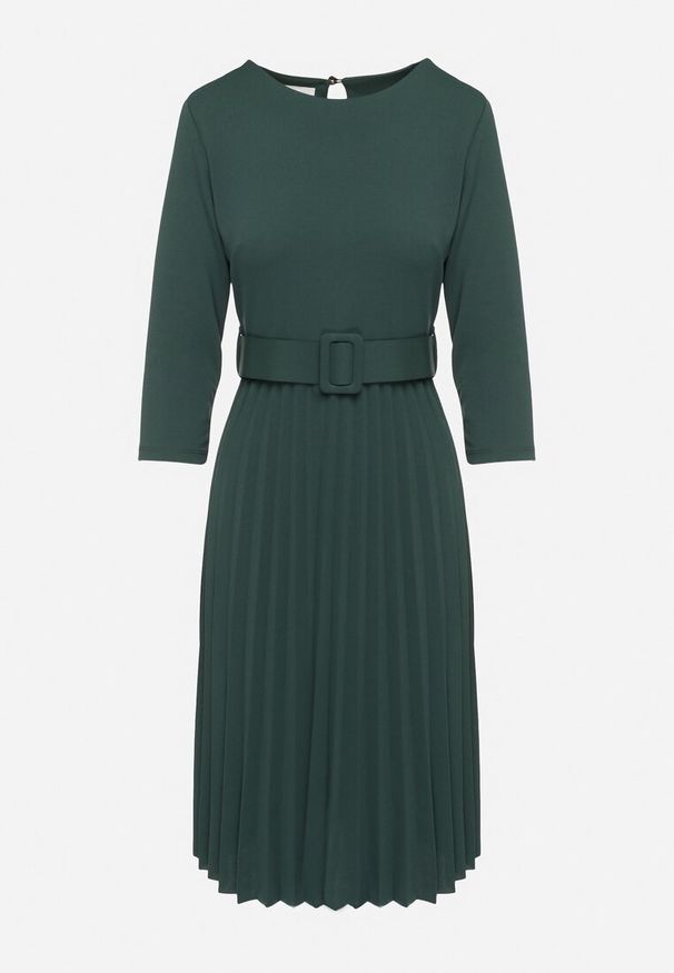 Born2be - Ciemnozielona Rozkloszowana Sukienka z Plisami i Paskiem z Klamrą Lennoria. Okazja: do pracy, na spotkanie biznesowe. Kolor: zielony. Typ sukienki: rozkloszowane. Styl: biznesowy, elegancki