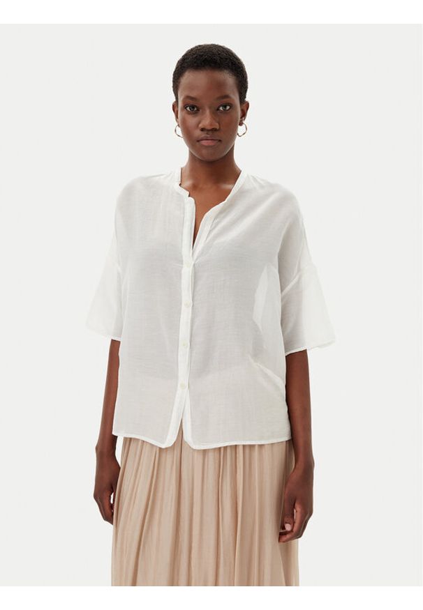 ViCOLO Koszula TD0648 Biały Loose Fit. Kolor: biały. Materiał: bawełna