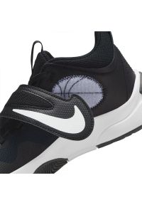Buty do koszykówki Nike Team Hustle D 11 Jr DV8996 002 czarne czarne. Zapięcie: rzepy. Kolor: czarny. Materiał: guma, syntetyk, tkanina. Sport: koszykówka #8