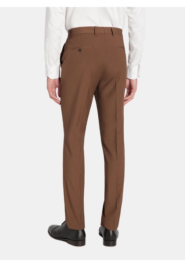 Pako Lorente - PAKO LORENTE - Gładkie brązowe spodnie ganiturowe. Okazja: na spotkanie biznesowe. Kolor: brązowy. Materiał: poliester, wiskoza, elastan. Wzór: gładki. Styl: biznesowy, młodzieżowy