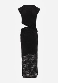 Renee - Czarna Wieczorowa Sukienka z Koronki z Asymetrycznym Wycięciem w Talii Kalimeia. Okazja: na imprezę. Kolor: czarny. Materiał: koronka. Wzór: koronka. Typ sukienki: asymetryczne. Styl: wizytowy. Długość: maxi #5