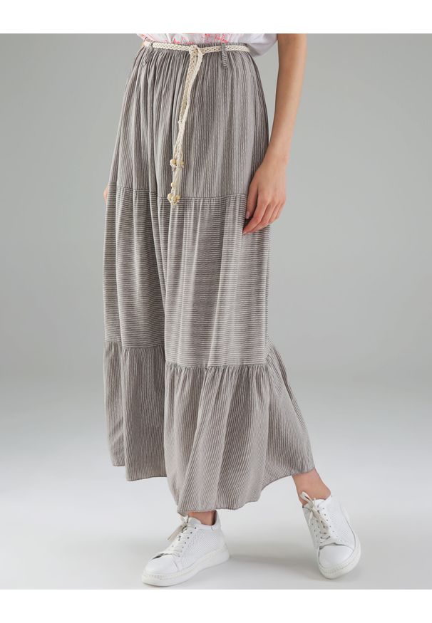 Unisono - SPÓDNICA MAXI Z FALBANAMI 173-7689 FANGO. Materiał: wiskoza