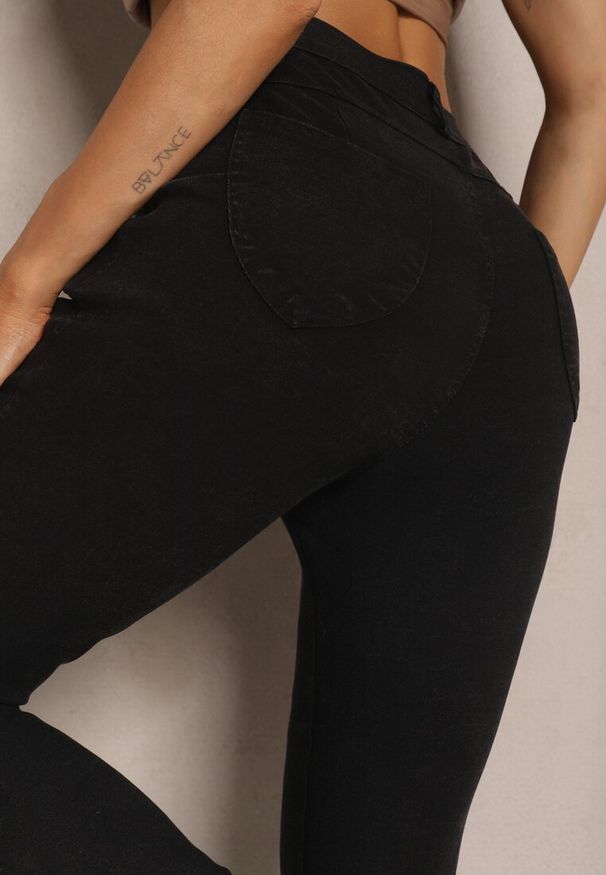Renee - Czarne Jeansy Skinny z Bawełny High Waist Calliren. Okazja: na co dzień. Stan: podwyższony. Kolor: czarny. Styl: casual