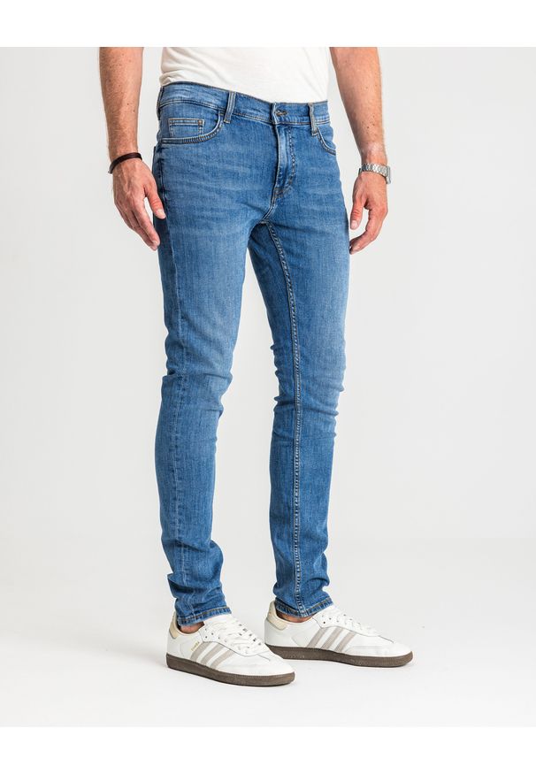 Męskie Spodnie Jeansowe Mustang Style Frisco Skinny Denim Blue 1017117 5000 682, W32 L32. Styl: klasyczny, elegancki