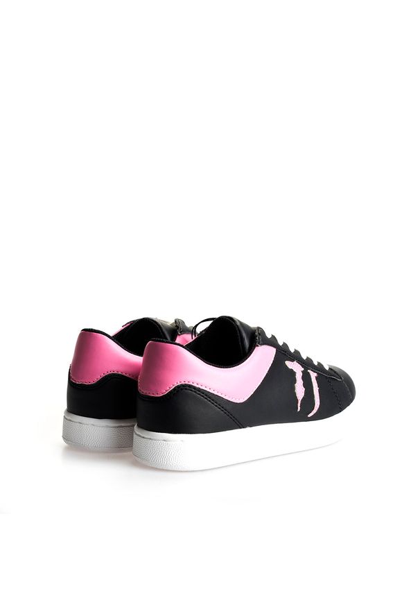 Trussardi Jeans Sneakersy | 79A00387 | Kobieta | Czarny, Różowy. Nosek buta: okrągły. Kolor: wielokolorowy, różowy, czarny. Materiał: skóra ekologiczna. Wzór: aplikacja
