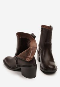 Born2be - Ciemnobrązowe Botki na Obcasie Vices z Ozdobą Alerrise. Kolor: brązowy. Materiał: jeans. Wzór: aplikacja. Obcas: na obcasie. Styl: elegancki. Wysokość obcasa: średni #4