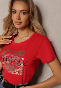 Renee - Czerwony T-shirt z Bawełny z Nadrukiem o Metalicznym Połysku Abiana. Okazja: na co dzień. Kolor: czerwony. Materiał: bawełna. Wzór: nadruk. Styl: casual, elegancki, wizytowy #5