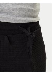 Hugo - HUGO Spodnie dresowe Austin 50532012 Czarny Regular Fit. Kolor: czarny. Materiał: bawełna #2