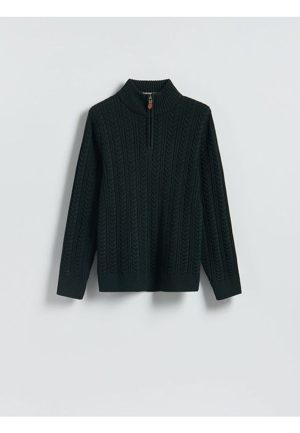 Reserved - Sweter z golfem - ciemnozielony. Typ kołnierza: golf. Kolor: zielony. Materiał: dzianina, bawełna