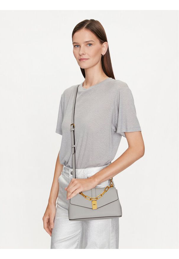 DKNY Torebka Conner R343RB25 Szary. Kolor: szary. Materiał: skórzane