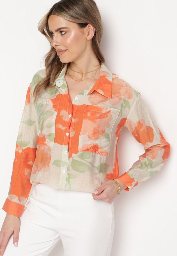Born2be - Pomarańczowo-Beżowa Koszula o Luźnym Kroju Zapinana na Guziki Piasha. Okazja: na co dzień, na spotkanie biznesowe. Kolor: pomarańczowy. Materiał: jeans, wiskoza. Wzór: kwiaty. Styl: casual, biznesowy, elegancki