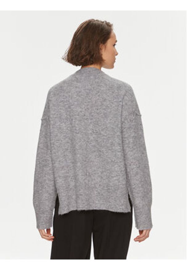 Day Birger et Mikkelsen - DAY BIRGER ÉT MIKKELSEN Sweter Josie 100420 Szary Relaxed Fit. Kolor: szary. Materiał: syntetyk