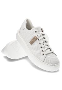 Białe Sneakersy Nessi Modne Półbuty Damskie. Kolor: biały. Materiał: materiał, skóra #4