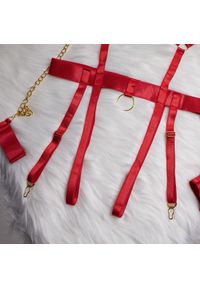 Intica - Komplet bielizny z łańcuszkami regulowanymi na wyjątkowe okazje Sookja. Kolor: czerwony. Materiał: materiał #3