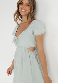 Born2be - Miętowa Sukienka Roatta. Kolor: miętowy. Materiał: bawełna. Wzór: jednolity. Sezon: lato. Długość: mini #2