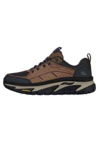 skechers - Buty do chodzenia męskie Skechers Arch Fit Road Walker. Kolor: wielokolorowy. Materiał: zamsz, materiał, syntetyk. Szerokość cholewki: normalna. Sport: turystyka piesza