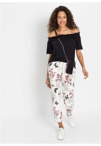 bonprix - Spodnie twillowe z elastycznego materiału z bawełną. Kolor: biały. Materiał: materiał, bawełna. Wzór: nadruk #2