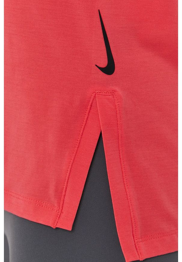 Nike - T-shirt. Okazja: na co dzień. Kolor: różowy. Materiał: tkanina, dzianina, skóra, włókno. Wzór: gładki. Styl: casual