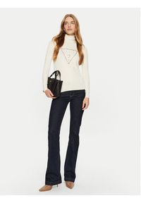 Guess Golf Piper W4BR03 Z2NQ2 Écru Regular Fit. Typ kołnierza: golf. Materiał: wiskoza