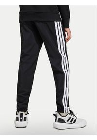 Adidas - adidas Spodnie dresowe Essentials Climacool JD6500 Czarny Regular Fit. Kolor: czarny. Materiał: syntetyk #8