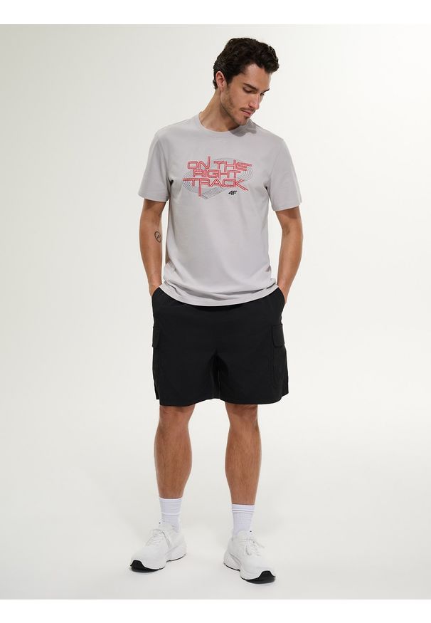 4f - 4F T-shirt regular z nadrukiem męski - szary S. Okazja: na co dzień. Kolor: szary. Materiał: jeans, dresówka, bawełna, dzianina. Wzór: nadruk. Styl: casual, klasyczny