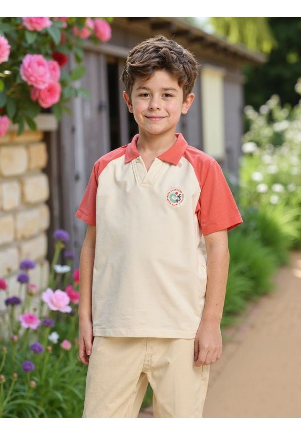 Sinsay - Koszulka z nadrukiem na plecach - kremowy. Kolor: kremowy. Wzór: nadruk