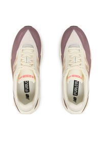 New Balance Buty do biegania FuelCell Rebel V5 MFCXLY5 Beżowy. Kolor: beżowy. Materiał: materiał #6