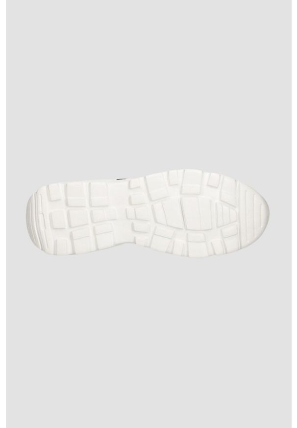 Just Cavalli - JUST CAVALLI Białe sneakersy Fondo Casper. Kolor: biały