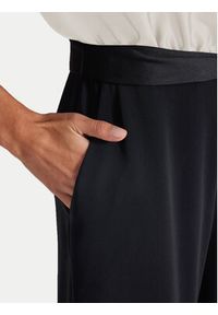 Swing Kombinezon 3AH00900 Czarny Regular Fit. Kolor: czarny. Materiał: syntetyk #2