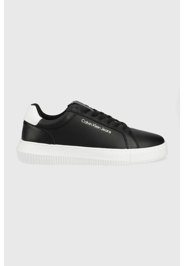 Calvin Klein Jeans sneakersy skórzane YM0YM00330.BDS kolor czarny. Nosek buta: okrągły. Zapięcie: sznurówki. Kolor: czarny. Materiał: guma