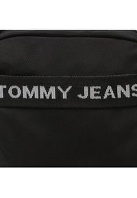 Tommy Jeans Saszetka Tjm Essential Square Reporter AM0AM11177 Czarny. Kolor: czarny. Materiał: materiał