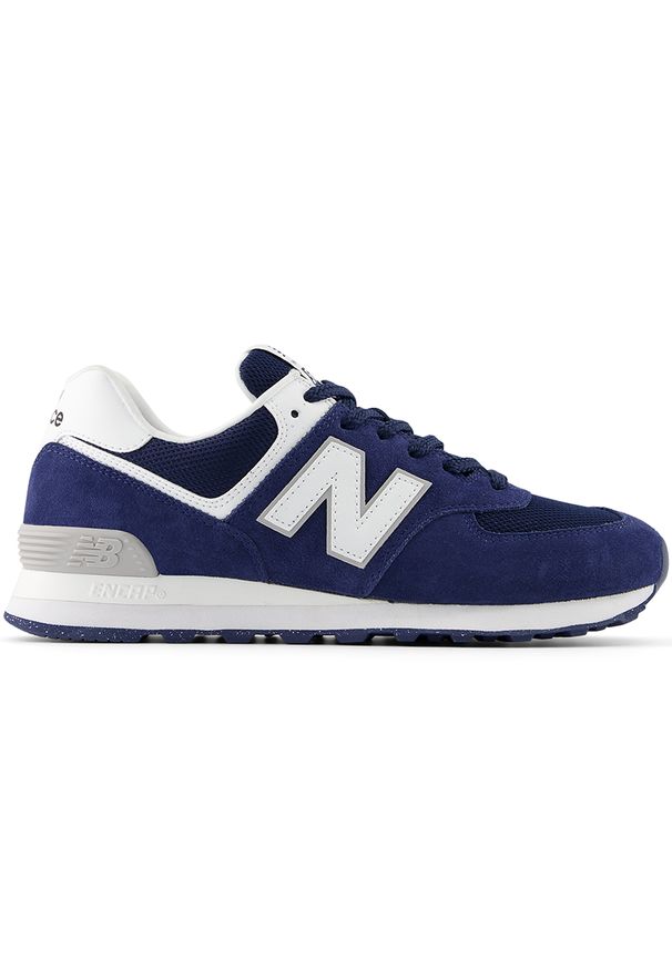 Buty unisex New Balance U574YWE – granatowe. Okazja: na co dzień. Kolor: niebieski. Materiał: skóra, zamsz, guma. Szerokość cholewki: normalna. Model: New Balance 574