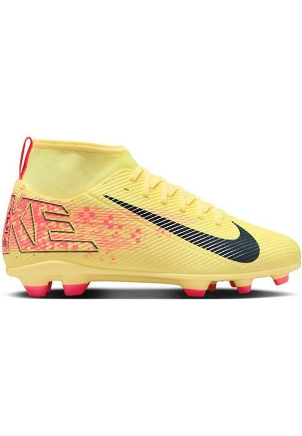 Buty piłkarskie męskie Nike Jr Superfly 10 Club Km. Kolor: wielokolorowy. Materiał: syntetyk, materiał. Szerokość cholewki: normalna. Sport: piłka nożna
