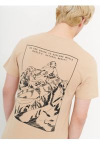 outhorn - T-shirt z nadrukiem męski. Okazja: na co dzień. Materiał: dzianina, jersey, materiał, bawełna. Wzór: nadruk. Styl: casual #2