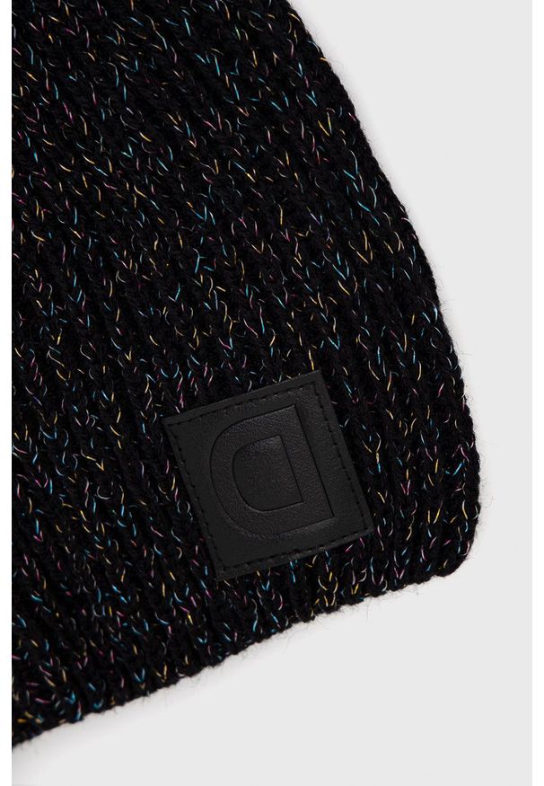 Desigual Czapka kolor czarny z cienkiej dzianiny. Kolor: czarny. Materiał: dzianina