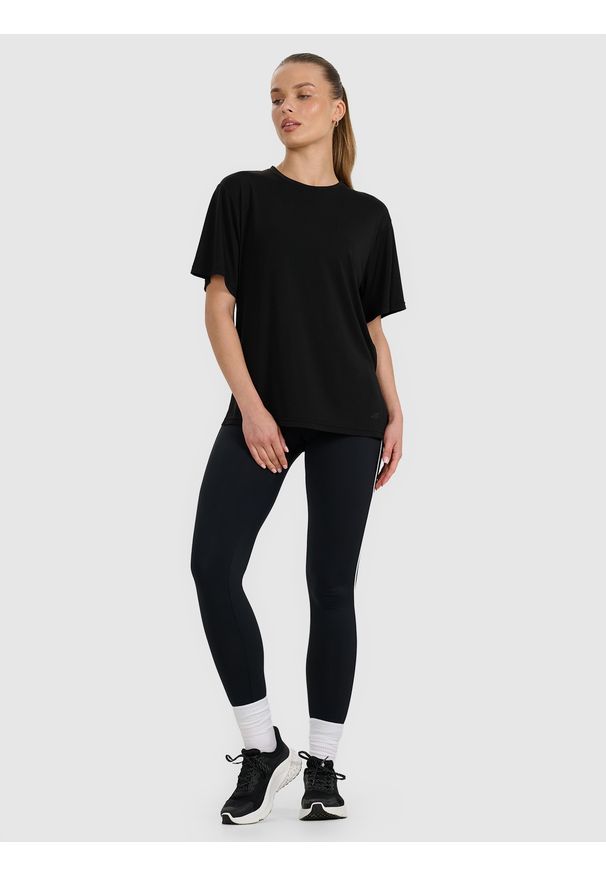 4f - 4F T-shirt oversize z modalem damski - czarny L. Okazja: na co dzień. Kolor: czarny. Materiał: poliester, skóra, materiał, jersey. Długość rękawa: krótki rękaw. Długość: krótkie. Wzór: gładki, ze splotem. Styl: klasyczny, casual, sportowy