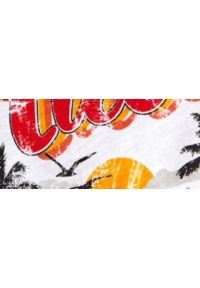 TOP SECRET - Luźny t-shirt z hawajskim nadrukiem. Okazja: na co dzień. Kolor: biały. Materiał: bawełna. Długość rękawa: krótki rękaw. Długość: krótkie. Wzór: nadruk. Styl: casual, klasyczny, wakacyjny #4