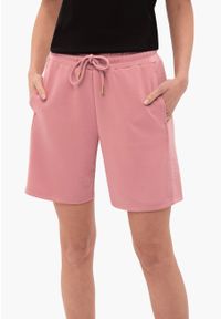 Volcano - Sportowe szorty M-LOTIZ. Kolor: różowy. Materiał: poliester, elastan, tkanina, dresówka, materiał, włókno, wiskoza. Długość: krótkie. Wzór: napisy, gładki. Styl: sportowy #1