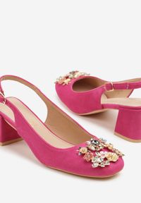 Renee - Fuksjowe Sandały Vices na Słupku Slingback ze Skórzaną Wkładką i Cyrkoniami Nimirune. Okazja: na co dzień. Zapięcie: sprzączka. Kolor: różowy. Materiał: skóra. Wzór: aplikacja. Obcas: na słupku. Styl: casual. Wysokość obcasa: średni #7