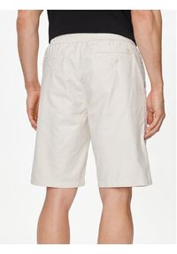 Guess Szorty materiałowe Mick M4GD02 WFBXA Écru Regular Fit. Materiał: bawełna #4