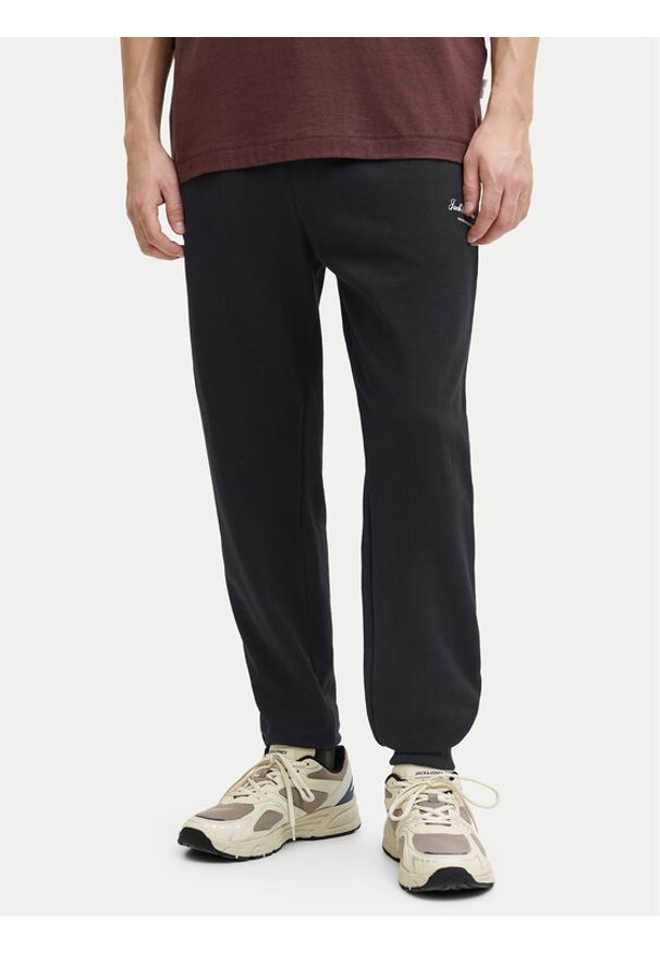 Jack & Jones Spodnie dresowe Gordon 12288641 Czarny Regular Fit. Kolor: czarny. Materiał: bawełna