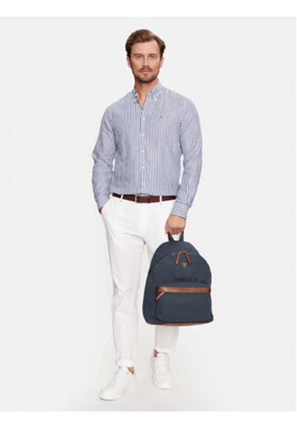 Guess Plecak HMVECV P4306 Granatowy. Kolor: niebieski. Materiał: materiał