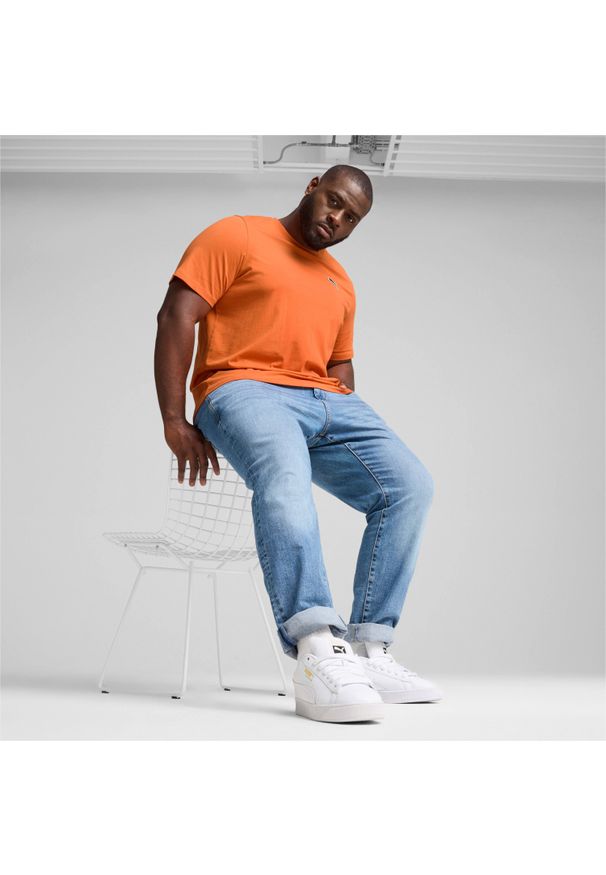 Koszulka Puma Better Essentials. Kolor: pomarańczowy, beżowy, wielokolorowy. Materiał: bawełna. Długość rękawa: krótki rękaw. Długość: krótkie. Sport: joga i pilates