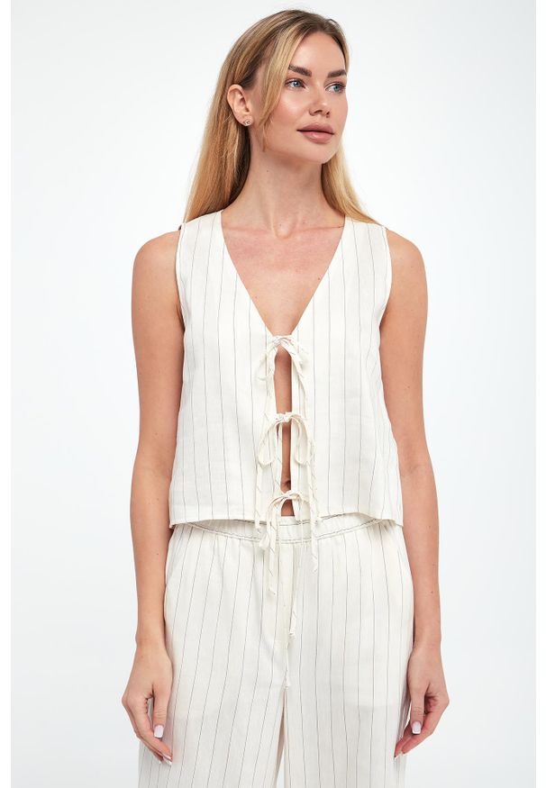 Marella Sport - Top damski lniany Isolana MARELLA SPORT. Materiał: len. Styl: sportowy